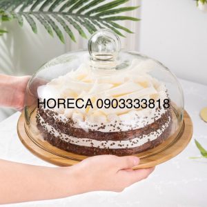 khay (kệ) trưng bày bánh kẹo đế gỗ tre nắp thủy tinh trong suốt