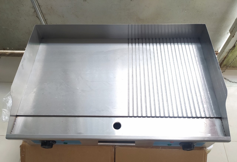 Sản phẩm bếp chiên mặt phẳng + nhám PL-822