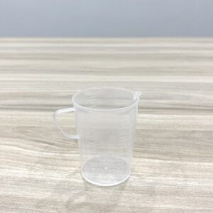 Ca dong nhua 100ml 2