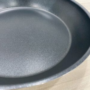 Chao inox 2 day chong dinh 101720 3 scaled