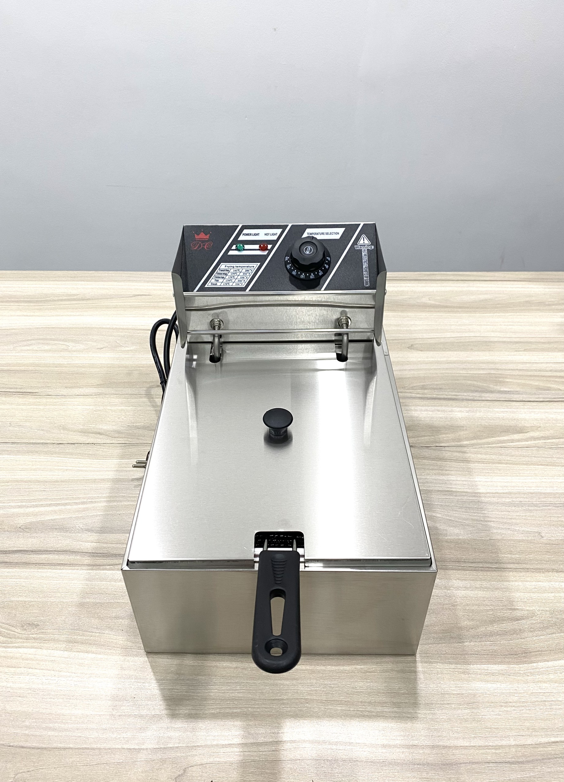 Thông số của thiết bị chiên nhúng điện đơn EF-8LTRS DC