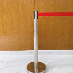 Cot phan cach day do 2