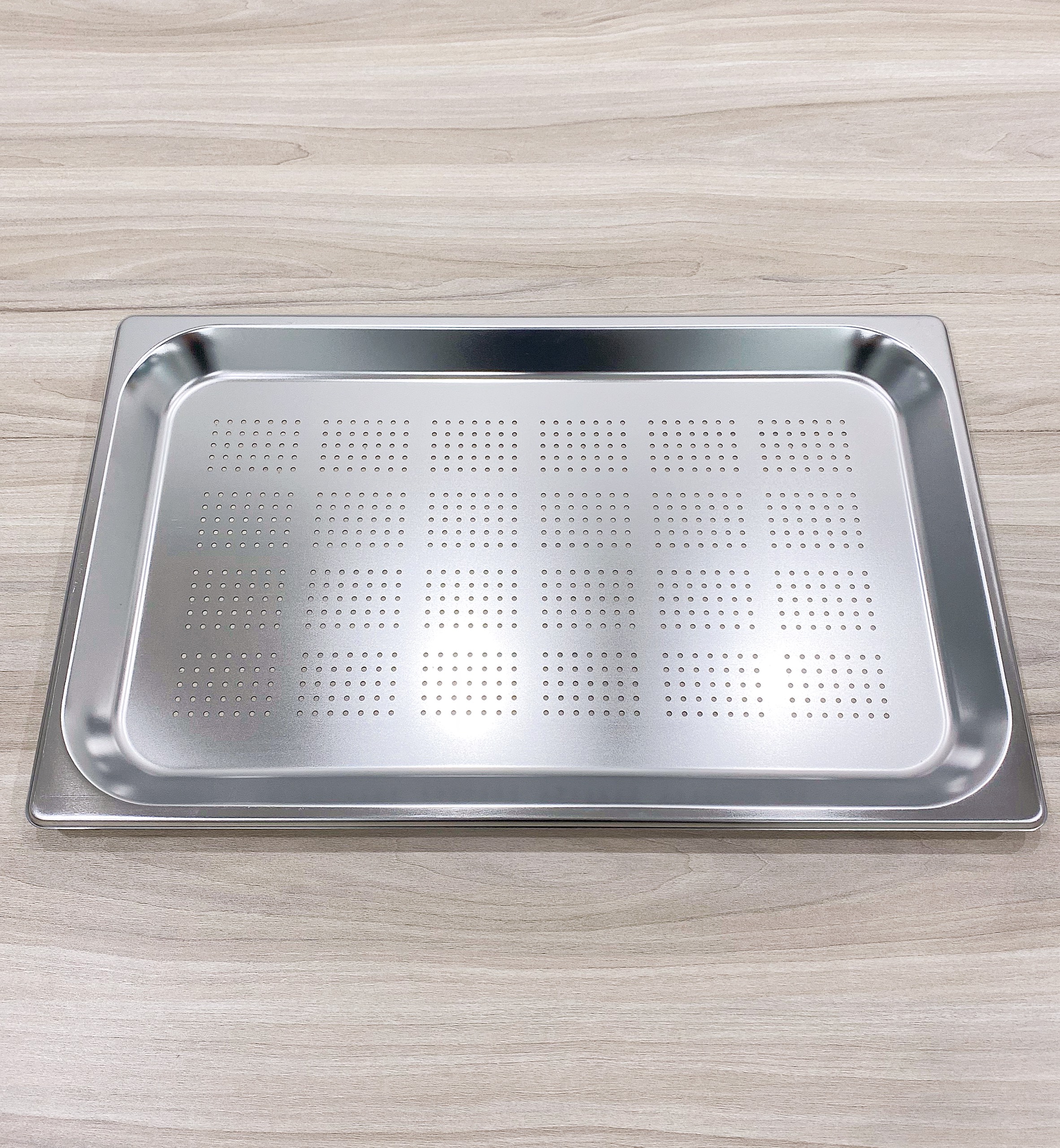 Khay GN 11xH25 duc lo nho 3