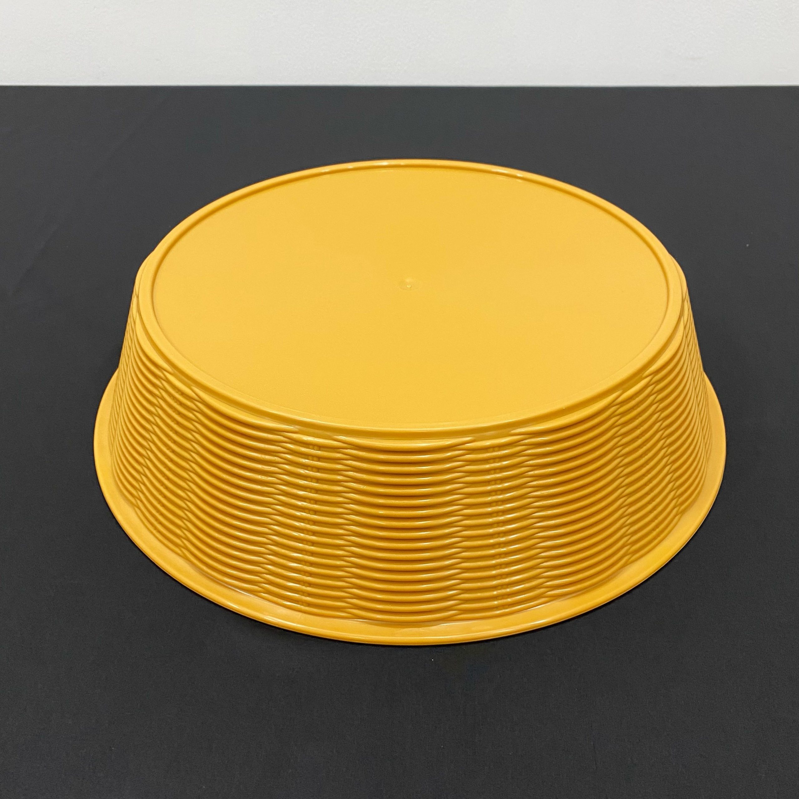 Khay nhua tron trung bay thuc an nap PC DC P2211 2B 12 scaled