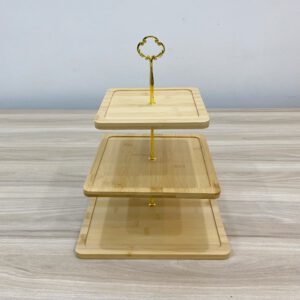 Khay trung bay banh 3 tang vuong SQC281V scaled