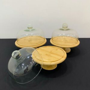 Khay trung bay banh de go 8 scaled