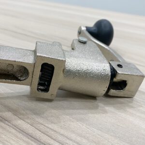 Khui hop cong nghiep dang dung nho SQC 01 4