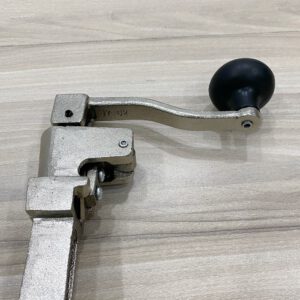 Khui hop cong nghiep dang dung nho SQC 01 7