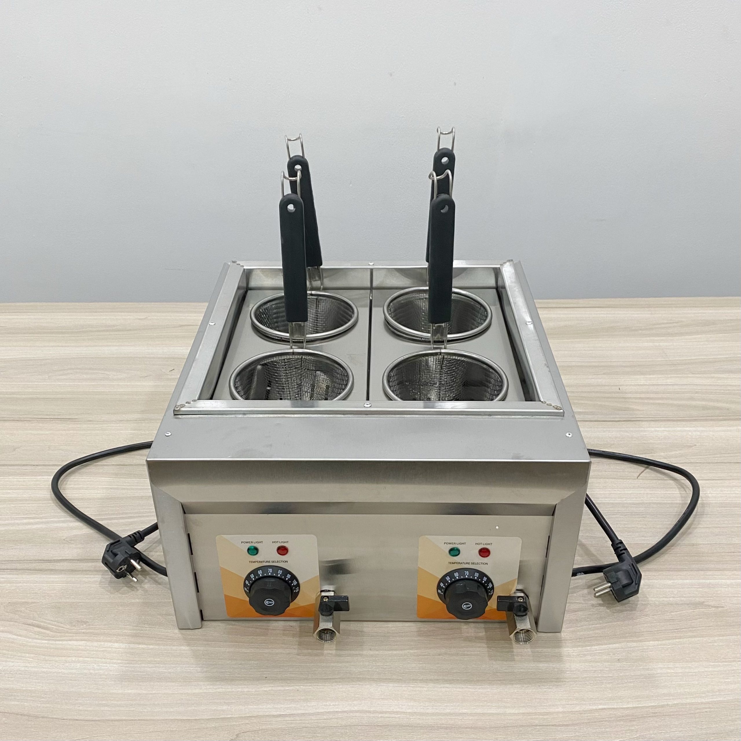 Lò trụng mì 4 họng EPC-4H 3 Lo trung mi 4 hong EPC 4H 4 scaled