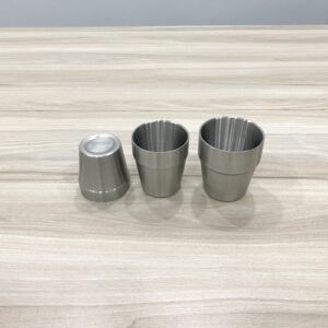 Ly ngan 2 lop inox 304 18