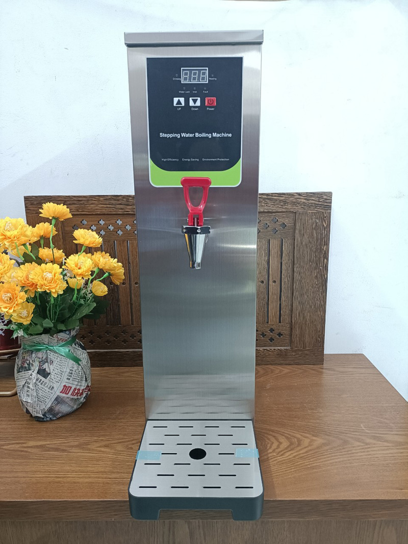 Máy đun nước K0035 5 Kiểm tra cẩn thận các tính năng và công nghệ cũng như giấy chứng nhận của máy đun nước