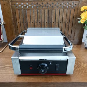 May kep nuong banh panini ECG 811 .3