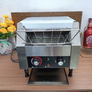 May nuong banh mi bang chuyen TT 300 . 3