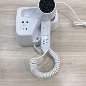 Máy sấy tóc gắn tường DB-2101B DC giúp tối ưu không gian khách sạn