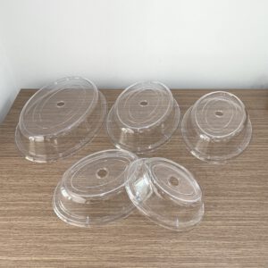 Nap day nhua Oval co lo 5 size 28