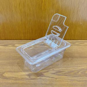 Nap khay GN nhua 1 4 mo 5