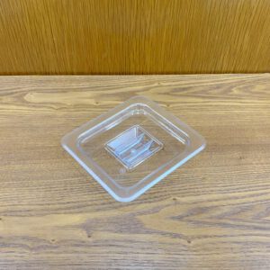 Nap khay GN nhua 1 6 1