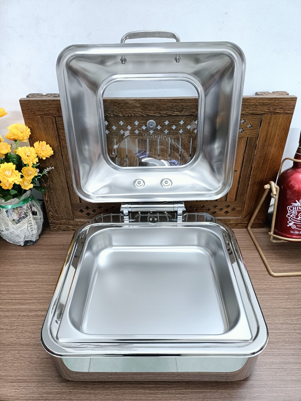 Nồi hâm buffet vuông DCL817L chính hãng DC, được sản xuất bởi công ty Gia dụng Nhật Nam