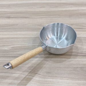 Quanh nhom can go 2 day dung duoc bep tu 10