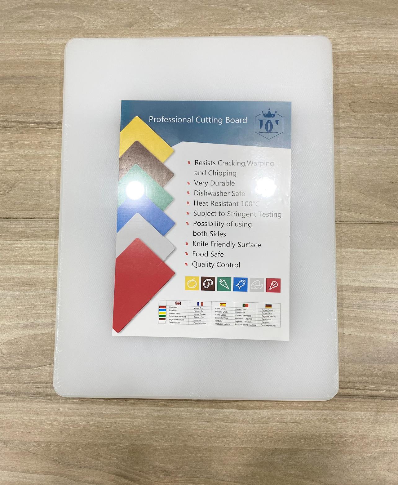 Thớt nhựa trắng DC chính hãng, sản xuất theo công nghệ Mỹ