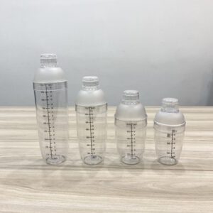 Shaker nhua 700ml B1007 1