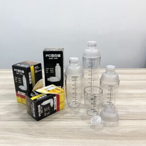 Shaker nhua 700ml B1007 8