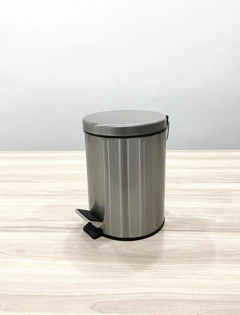 Thùng rác chân đạp 12L SB12 có giảm âm