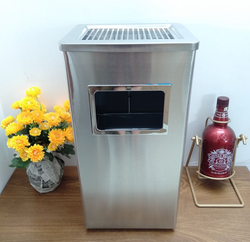 Mẫu A43-A được thiết hình vuông với khay đựng gạt tàn phía trước