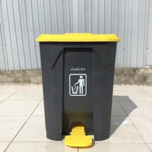 Thung rac nhua B2 010C .1