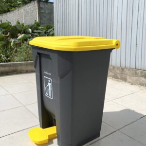 Thung rac nhua B2 010C .4