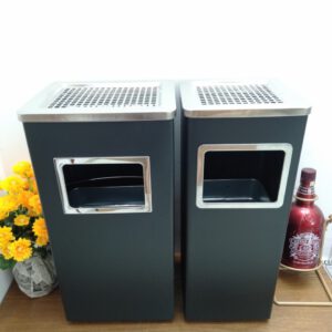 Thung rac sat son tinh dien lon nho .1