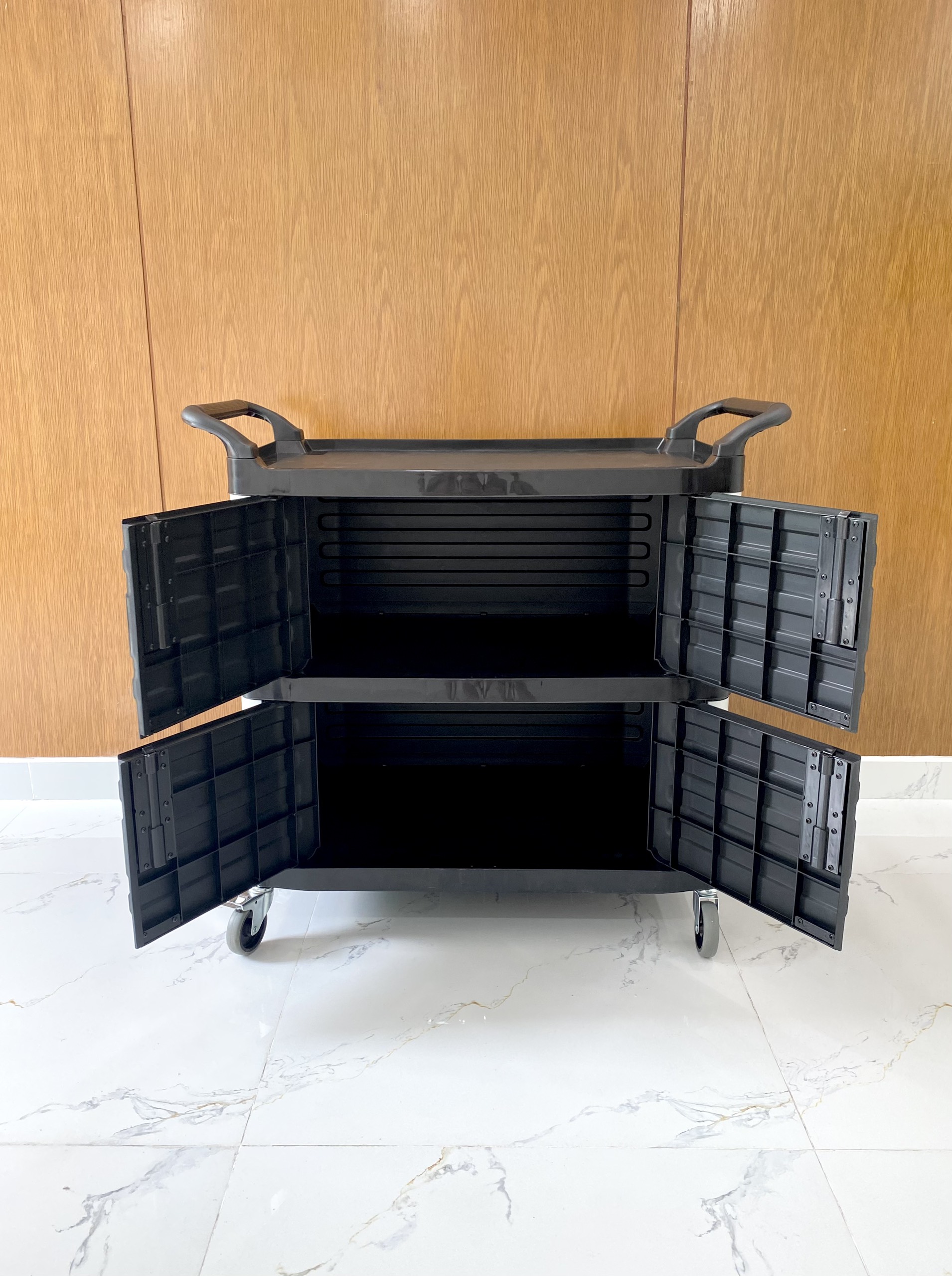 Xe đẩy nhựa có cửa GX-032JB (màu đen) 6 Giá trị mà xe đẩy nhựa có cửa GX-032JB màu đen DC mang lại cho người tiêu dùng