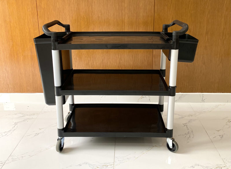 Xe phục vụ 3 tầng đen L-010B-1 (2 xô đen) 3 Xe phục vụ 3 tầng đen L-010B-1 (2 xô đen)