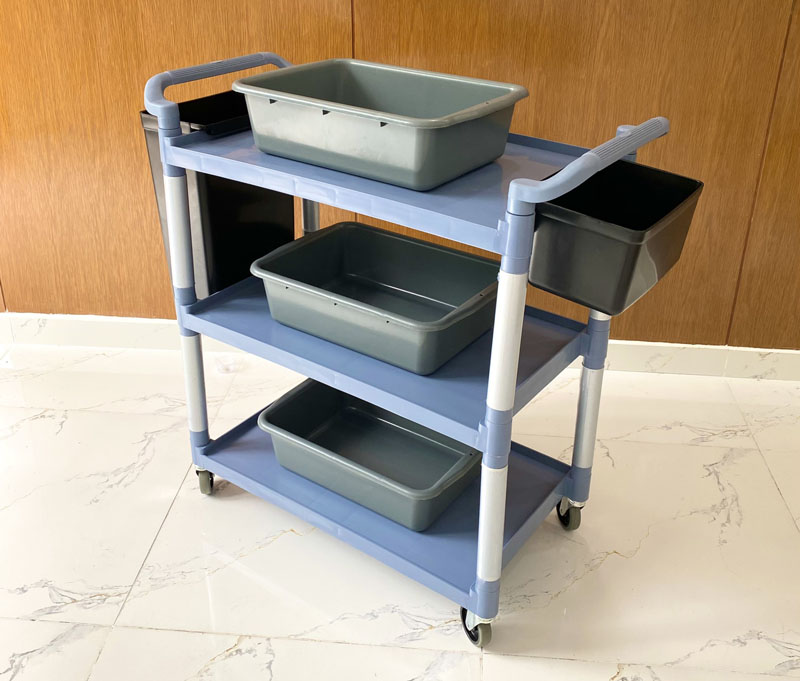 Xe phục vụ 3 tầng xám L-010-3 chắc chắn, có độ bền cao do được làm từ nhựa cao cấp